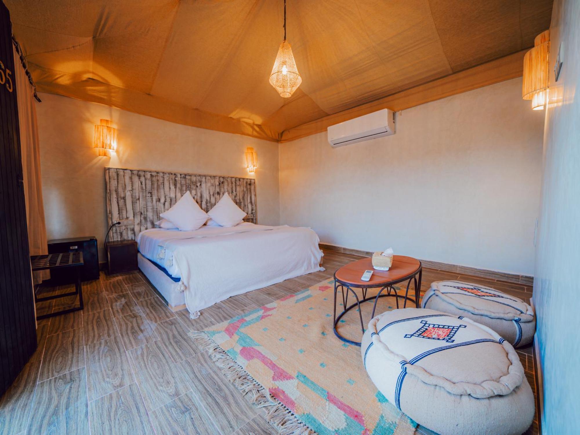 Le Bedouin Agafay Villa Маракеш Екстериор снимка