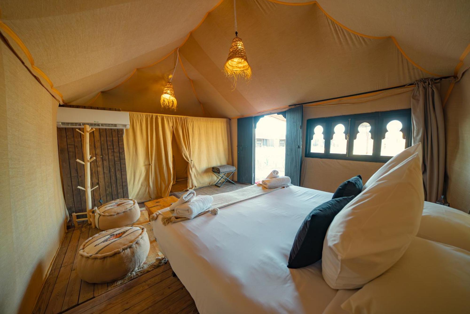 Le Bedouin Agafay Villa Маракеш Екстериор снимка
