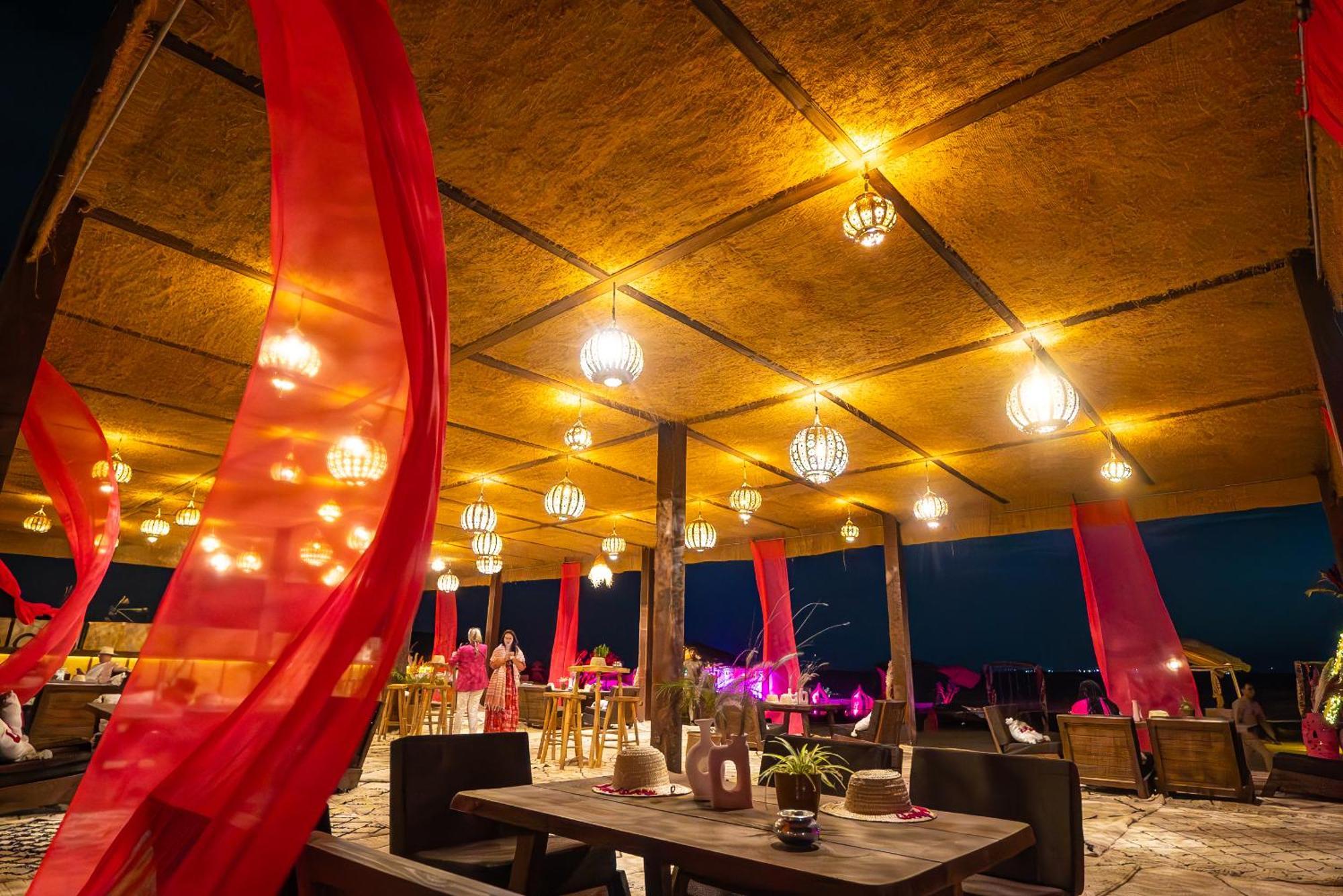 Le Bedouin Agafay Villa Маракеш Екстериор снимка